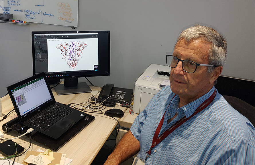 A scientist at the Centre of Excellence for Biomedical Tuberculosis Research and a faculty member at Stellenbosch University in South Africa, Colin Kenyon works on drug target identification, enzyme reaction mechanisms and rational drug design for TB.