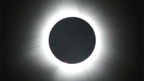 An inclusive solar eclipse — with outreach