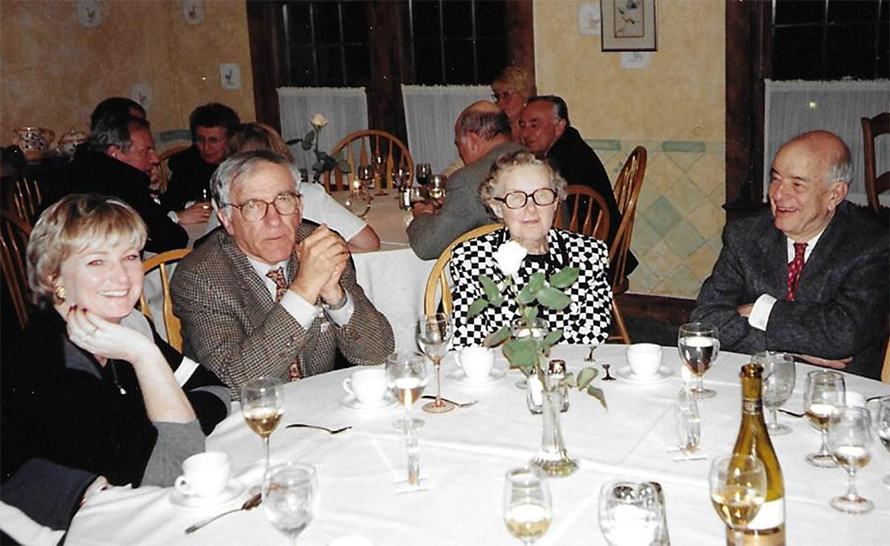 Dinner-with-Tabors-890x546-1.jpg Dinner-with-Tabors-890x546-1.jpg