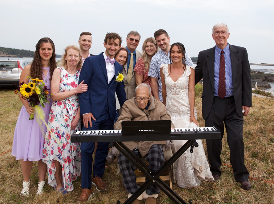 Fischer-at-piano-890x663.jpg Fischer-at-piano-890x663.jpg