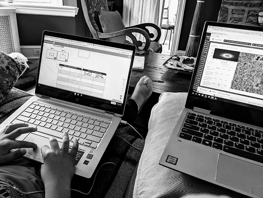 Computing-890x668.jpg Computing-890x668.jpg