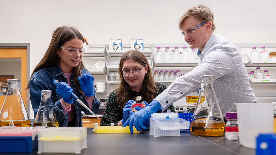 Getting students excited about introductory biology