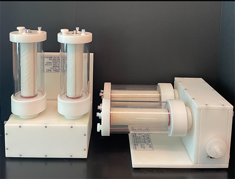 The researchers used a specialized cell culture vessel developed by NASA to simulate normal and microgravity conditions. The Synthecon rotary cell culture system is composed of two vertical rotating wall vessels (RWVs) that represent the normal gravity condition and two horizontal RWVs that simulate a microgravity environment. These RWVs hold 1 liter of fluid each.