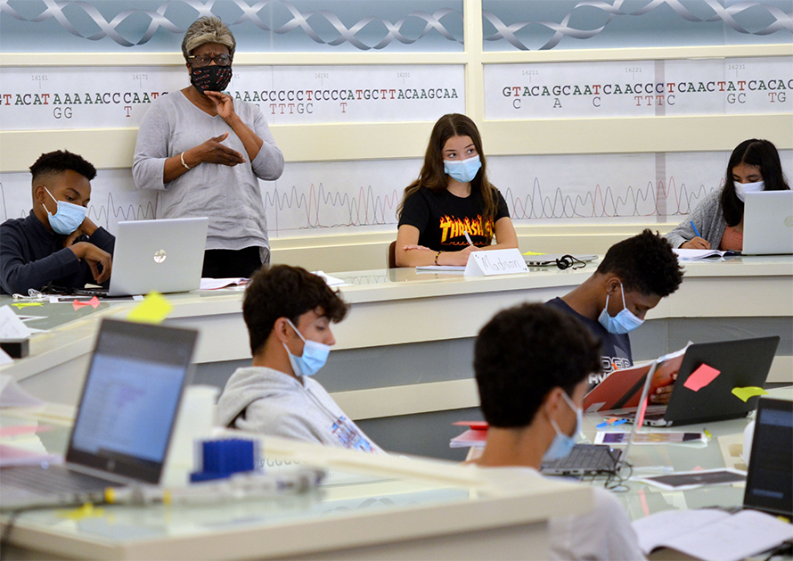 uniA professor at Stony Brook University Renaissance School of Medicine, Carol Carter also mentors high school students at the Cold Spring Harbor Learning Center.