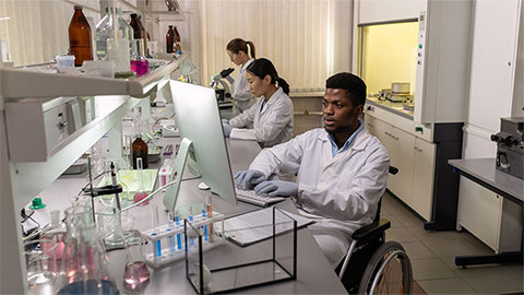 ASBMB calls for broad federal effort to support scientists with disabilities